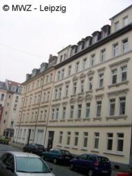 helle, sonnige und ruhig gelegene sowie möblierte Zweiraumwohnung Wohnung mieten 04318 Leipzig Bild mittel