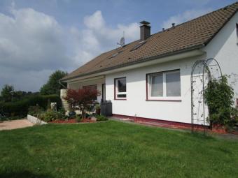 HENNEF Nähe, schönes freist. Einfamilienhaus mit ca. 200 m² WNfl. ca. 643 m² Grst., Garage, Keller Haus kaufen 53773 Hennef (Sieg) Bild mittel