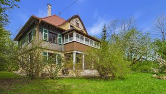 Herrschaftliches Wohnen- stilvolle Villa mit weitläufigem Gartengrundstück und modernster Haustechnik Haus kaufen 88319 Aitrach Bild mittel
