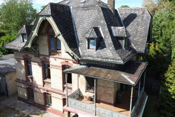 Historische Villa mit besonderem Charakter und großzügigem Raumangebot Haus kaufen 65396 Walluf Bild mittel
