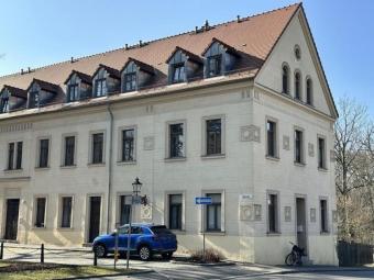 Historisches Villenviertel! 1-Zimmer-Whg. (OG) mit EBK, Tageslicht-Bad und Stellplatz. Wohnung mieten 08371 Glauchau Bild mittel