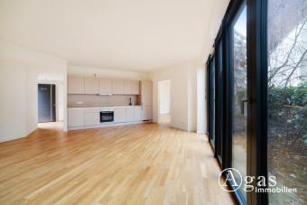 Hochwertig ausgestattete 2 Zimmer Erdgeschosswohnung mit ca. 78m², EBK und Terrasse in Berlin-Mitte! Wohnung mieten 10117 Berlin Bild mittel