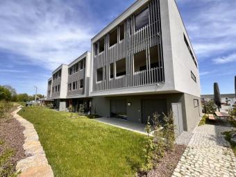 Hochwertige 2-Zi-Wohnung mit überdachter/m Loggia/Balkon in bester Lage von Leutkirch zu vermieten Wohnung mieten 88299 Leutkirch im Allgäu Bild mittel