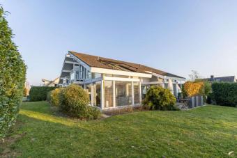 Hochwertige Design-Villa am Ortsrand Haus kaufen 35423 Lich Bild mittel