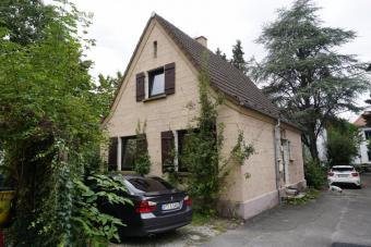 Hübsches, kleines Häuschen in ruhiger, grüner Innenstadtlage in Reutlingen gegen Höchstgebot! Haus kaufen 72764 Reutlingen Bild mittel