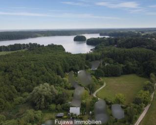 Idylle pur: Kleines Ferienhaus am See nahe HH & Berlin an der Mecklenburger Seenplatte Haus kaufen 17252 Schwarz (Landkreis Mecklenburgische Seenplatte) Bild mittel
