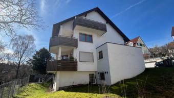 Ihr neues Zuhause in Stuttgart - Süd in ruhiger Lage. Zweifamilienhaus mit Garage und Stellplatz Haus kaufen 70569 Stuttgart Bild mittel