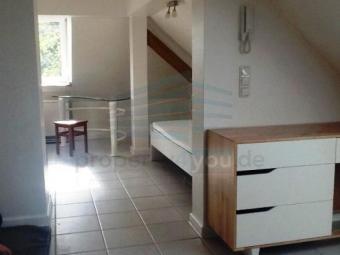Individuelle möblierte 1-Zimmer Wohnung in ausgebautem Dachgeschoß in München Aubing Wohnung mieten 81249 München Bild mittel