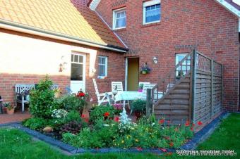 Junges Ein- oder Zweifamilienhaus in zentraler, idyllischer Seelage mit viel Raum zum Leben Haus kaufen 26810 Westoverledingen Bild mittel