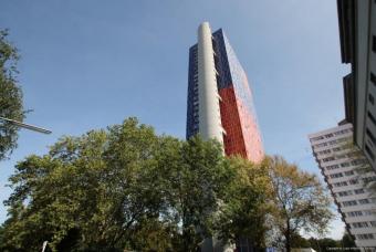 Kapitalanlage mit Weitblick – Modernisiertes Appartement im Herkules-Hochhaus Wohnung kaufen 50823 Köln Bild mittel