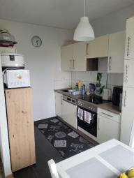 KAPITALANLAGE: Neuwertige, schicke 2-Zimmer-Wohnung mit Balkon und Stellplatz in ruhiger Lage Wohnung kaufen 55127 Mainz Bild mittel