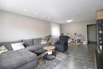 Kapitalanlage oder Eigennutz - Gepflegte 2 Zimmer Wohnung mit Balkon und Garage Wohnung kaufen 78048 Villingen-Schwenningen Bild mittel