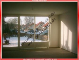 Kaufobjekt - Einfamilienhaus + 2 Stellplätzen + kleinen Garten Haus kaufen 15528 Spreenhagen Bild mittel