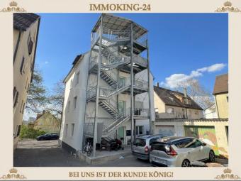 ++ KERNSANIERTES MEHRFAMILIENHAUS IN TOP LAGE! ++ INKL. 4 GARAGEN! ++ Haus kaufen 74072 Heilbronn Bild mittel