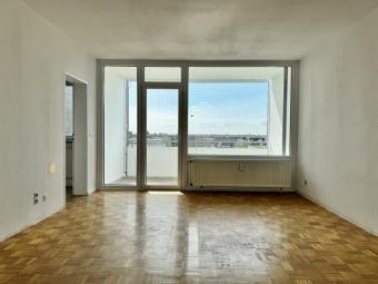kleine, feine 2 Zi Wohnung mit Balkon Wohnung kaufen 30177 Hannover Bild mittel