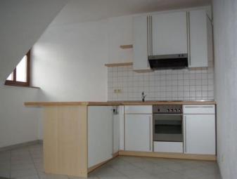 ** Kompakte Maisonette DG 3-Zimmer mit Einbauküche, Aufzug und Laminat auf dem Kaßberg *** Wohnung mieten 09112 Chemnitz Bild mittel