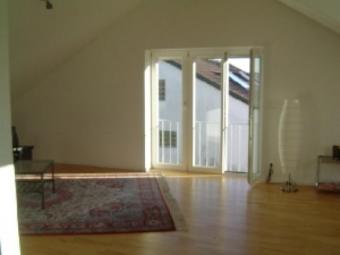 Komplett möbliert, modern und attraktiv - Ihr neues Zuhause Wohnung mieten 70619 Stuttgart Bild mittel