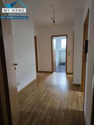 Konz * Renovierte 3 ZKB DG-Wohnung, neue EBK, ca. 79 m² Wohnung mieten 54329 Konz Bild mittel