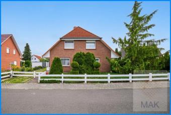 MAK Immobilien: Ein wunderschönes Einfamilienhaus erwartet Sie Haus kaufen 14550 Groß Kreutz (Havel) Bild mittel