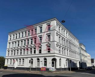 Moderne 3 - Zimmer Wohnung mit Balkon Wohnung mieten 26382 Wilhelmshaven Bild mittel