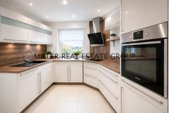 Moderne Raumwunder-Rarität in Neuburg an der Donau: Reiheneckhaus mit großem Garten, zwei Terrassen, Balkon & viel Wohnkomfort! Haus kaufen 86633 Neuburg an der Donau Bild mittel