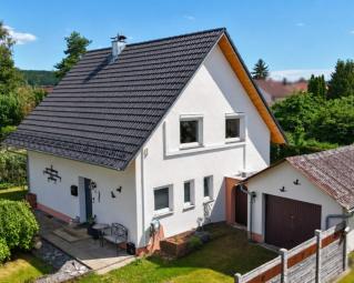 Modernisiertes Einfamilienhaus mit neuem Dach, PV-Anlage und Garten Haus kaufen 88319 Aitrach Bild mittel