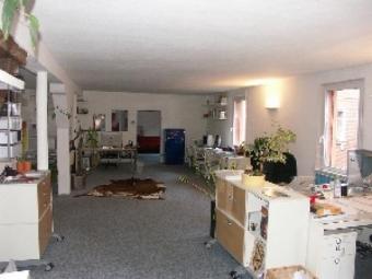 N-Rosenau: Büroeinheit auf 2 Etagen (1.+2. OG) auf ca. 300 m² in zentraler Lage Gewerbe mieten 90429 Nürnberg Bild mittel