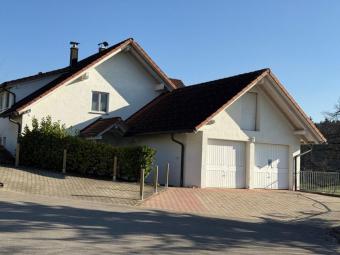 Nachhaltiges Wohnen mit Einliegerwohnung – Komfort und Energieeffizienz in traumhafter Lage" Haus kaufen 88147 Achberg Bild mittel