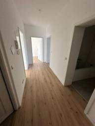 NEU-Sanierte 3-Zimmer mit Garten, Laminat und Wanne in sehr guter Lage! Wohnung mieten 09114 Chemnitz Bild mittel