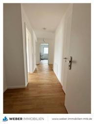 +++ NEUBAU ERST-Bezug mit SONNEN-GARTEN in PERFEKTER Lage +++ Wohnung mieten 65795 Hattersheim am Main Bild mittel