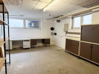 NUR ruhige und langfristige Einlagerung Gewerbe mieten 70736 Fellbach Bild mittel