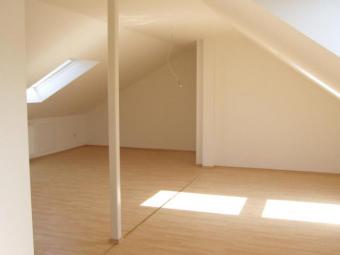ObjNr:16134 - Traumwohnung in einem Dreifamilienhaus mit einem Tageslichtbad und Stellplatz Wohnung kaufen 67259 Beindersheim Bild mittel