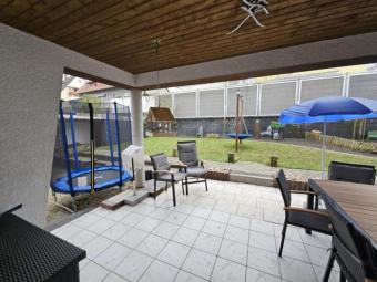 ObjNr:19628 - Teilsaniertes, freistehendes Zweifamilienhaus mit Garten und 2 Garagen Haus kaufen 67817 Imsbach Bild mittel