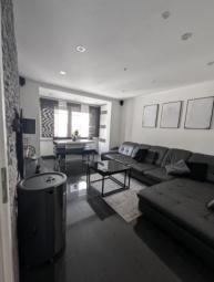 ObjNr:19738 - Hochmoderne, fast frisch sanierte Eigentumswohnung mit 2 Bakonen und Stellplatz Wohnung kaufen 67061 Ludwigshafen am Rhein Bild mittel