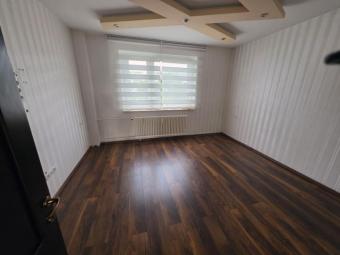 ObjNr:19751 - Sanierte 3 Zimmer Eigentumswohnung mit 2 Balkonen in ruhiger Lage Wohnung kaufen 67071 Ludwigshafen am Rhein Bild mittel