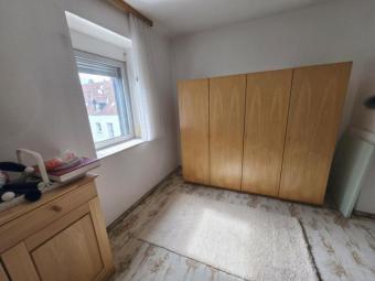 ObjNr:19753 - Liebenswürdige Doppelhaushälfte mit Garen im Dornröschenschlaf Haus kaufen 67659 Kaiserslautern Bild mittel