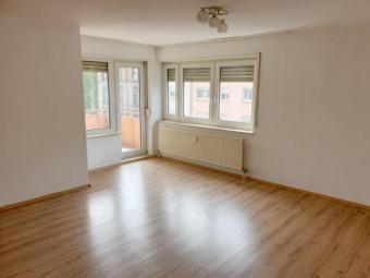 ObjNr:B-18454 - tolle Wohnung in Ludwigshafen; 2,5 Zimmer im 3. OG mit Balkon Wohnung kaufen 67059 Ludwigshafen am Rhein Bild mittel