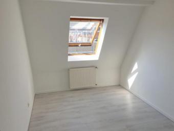 ObjNr:B-18661 - Ruhiges Wohnen in sanierter 4-Zi. ETW mit Blick über Ludwigshafen Wohnung kaufen 67059 Ludwigshafen am Rhein Bild mittel