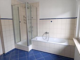 ObjNr:B-19636 - Gepflegtes 2- Familienhaus in Lug Haus kaufen 76848 Lug Bild mittel
