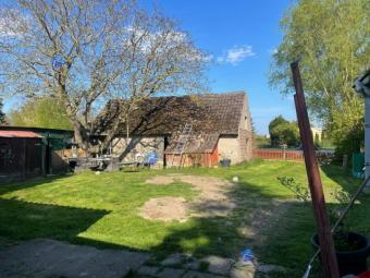 ObjNr:B-19670 - Zweifamilienhaus bei Anklam mit viel Grundstück Haus kaufen 17390 Klein Bünzow Bild mittel