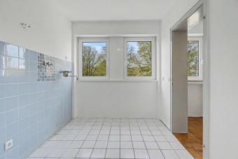 Piusallee: Helle 2-Zimmer-Whng m. Südwestbalkon & Promenadennähe – frei! Wohnung kaufen 48147 Münster Bild mittel