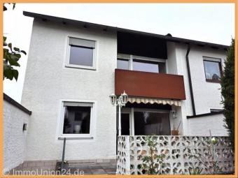 Platz für die ganze Familie – 1 3 0 qm Reiheneckhaus mit Sonnenterrasse und Spielgarten in TOP Lage Haus kaufen 91154 Roth (Landkreis Roth) Bild mittel