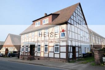 ** PREISREDUZIERUNG ** 3-Familien-Fachwerkhaus mit Garage und Nebengelass in Bevern Haus kaufen 37639 Bevern (Landkreis Holzminden) Bild mittel