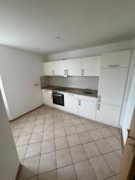 Preiswerte schöne 2-R-Wohnung im 4.OG/DG 60,87m2 mit EBK.   
zu vermieten..! Wohnung mieten 39124 Magdeburg Bild mittel