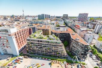 Privat und im Grünen! Townhouse mit 5 Zimmern, Privatgarage und Dachterrasse im Herzen von Mitte! Wohnung mieten 10117 Berlin Bild mittel