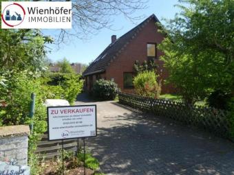 PROVISIONSFREI! Einfamilienhaus mit Einliegerwohnung und Doppelgarage Haus kaufen 21335 Lüneburg Bild mittel
