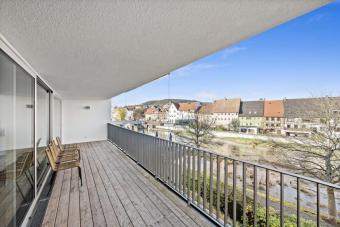 PROVISIONSFREI - Exklusive 4-Zimmer-Penthauswohnung mit Blick auf die Donau Wohnung kaufen 78532 Tuttlingen Bild mittel