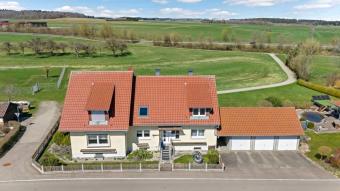 PROVISIONSFREI - Freistehendes Einfamilienhaus mit großem Grundstück und Aussichtslage Haus kaufen 78576 Emmingen-Liptingen Bild mittel