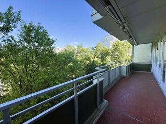 Provisionsfrei für Kaufende: Barrierearme 3-Zimmer-Wohnung mit Balkon und Aufzug Wohnung kaufen 40880 Ratingen Bild mittel