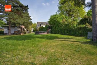 Provisionsfrei Mahlsdorf Baugrundstück 950 m² mit Bestand, Garage, Schuppen und Lager Grundstück kaufen 12623 Berlin Bild mittel